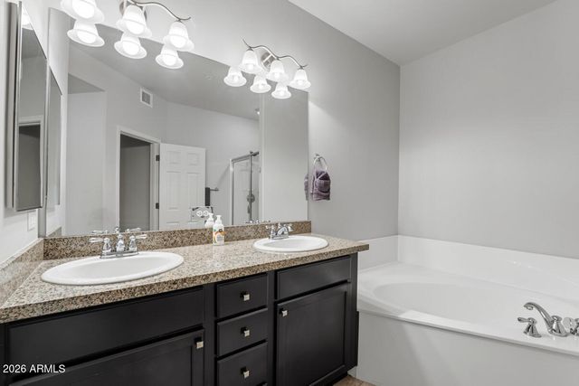 5350 E DEER VALLEY Drive 2266, Phoenix, AZ 85054