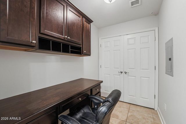 5350 E DEER VALLEY Drive 2266, Phoenix, AZ 85054