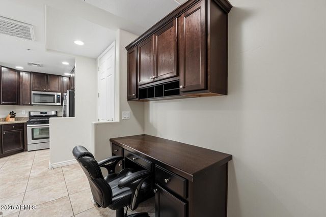 5350 E DEER VALLEY Drive 2266, Phoenix, AZ 85054