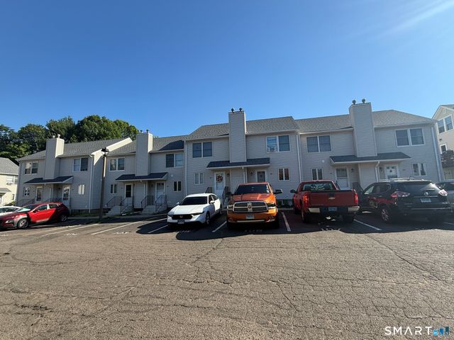 8-10 Broad Street 104, Meriden, CT 06450