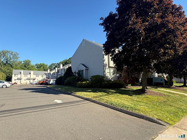 8-10 Broad Street 104, Meriden, CT 06450