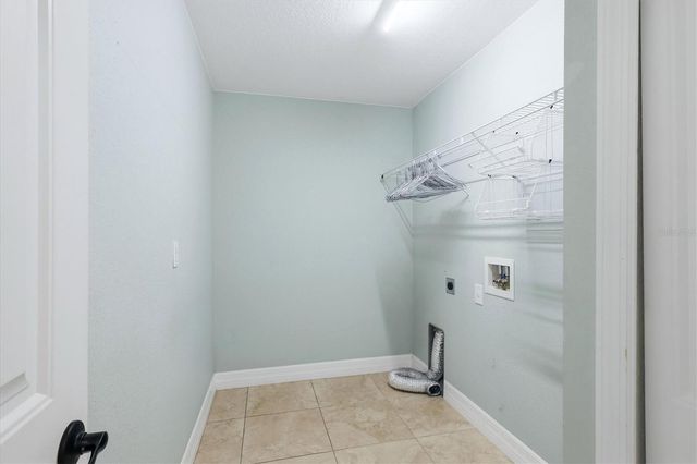 150 GREEN PINE PARK, Rotonda West, FL 33947