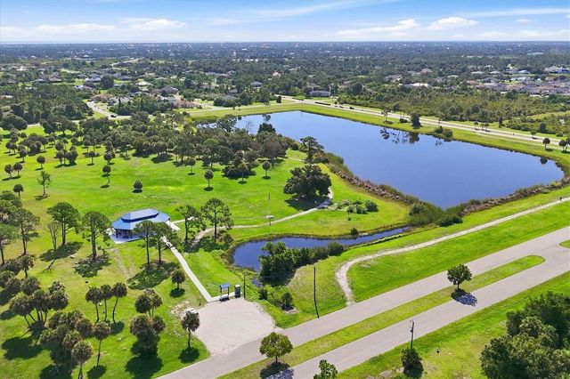 150 GREEN PINE PARK, Rotonda West, FL 33947