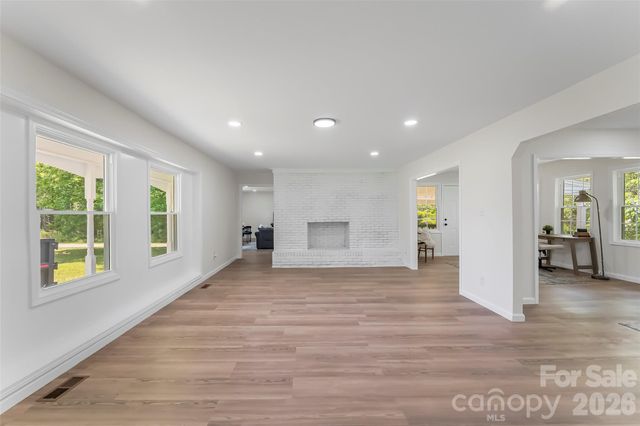 2705 Robinson Road, Newton, NC 28658