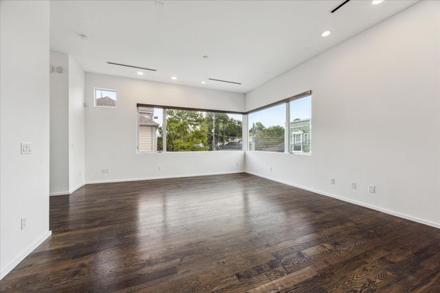 1728 Michigan Street A, Houston, TX 77006