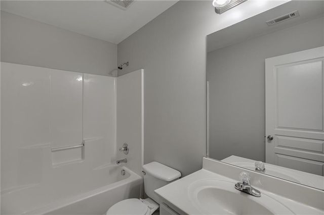 4236 Suwanee Brook Court, Buford, GA 30518