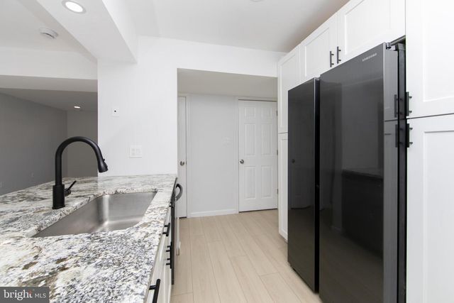 37 JAMES RUN, Cherry Hill, NJ 08002