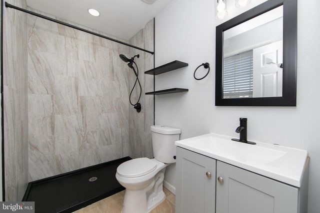 37 JAMES RUN, Cherry Hill, NJ 08002