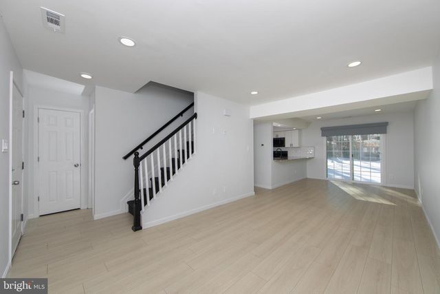 37 JAMES RUN, Cherry Hill, NJ 08002