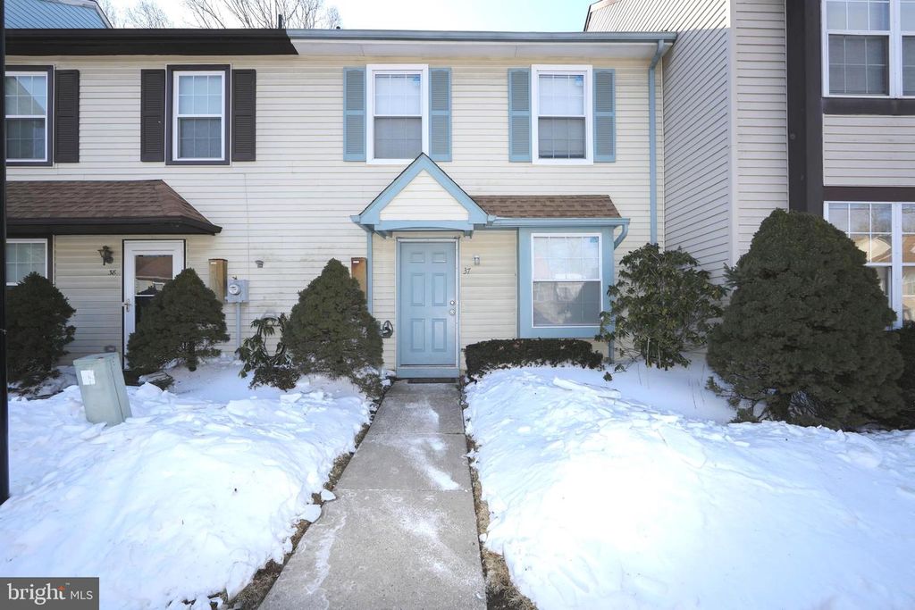 37 JAMES RUN, Cherry Hill, NJ 08002