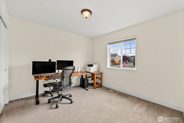 17023 139th Avenue E, Puyallup, WA 98374