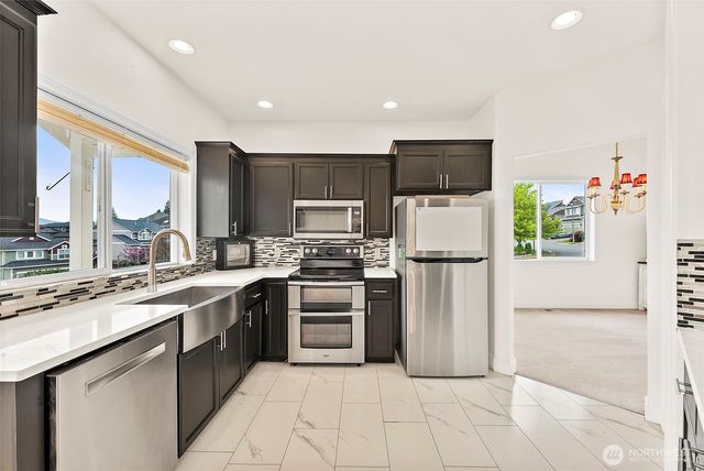 17023 139th Avenue E, Puyallup, WA 98374