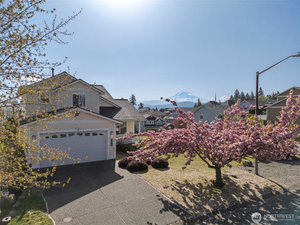 17023 139th Avenue E, Puyallup, WA 98374