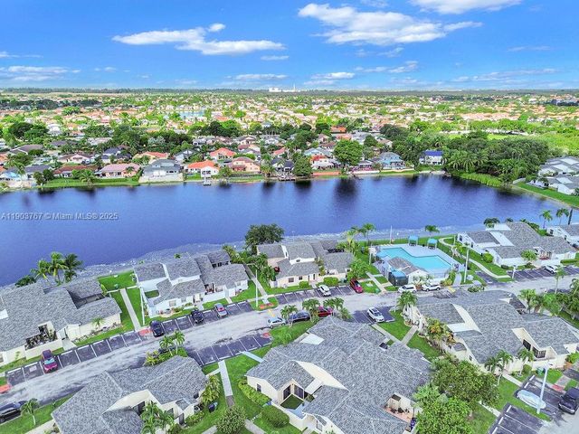 6590 SW 152nd Pl 25-90, Miami, FL 33193