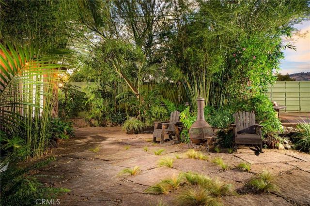 102 S Burnaby Drive, Glendora, CA 91741