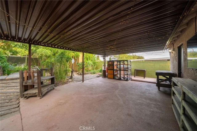 102 S Burnaby Drive, Glendora, CA 91741