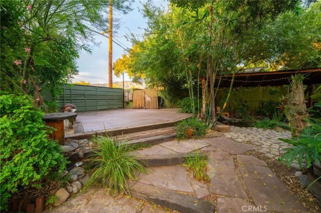 102 S Burnaby Drive, Glendora, CA 91741