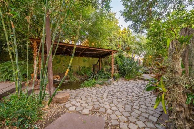 102 S Burnaby Drive, Glendora, CA 91741