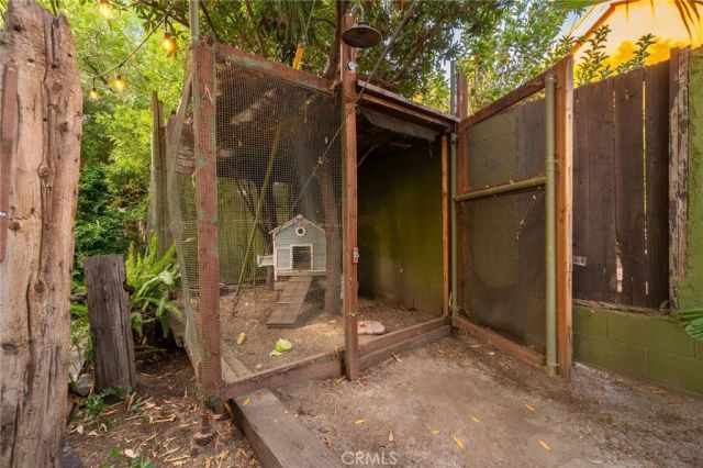 102 S Burnaby Drive, Glendora, CA 91741