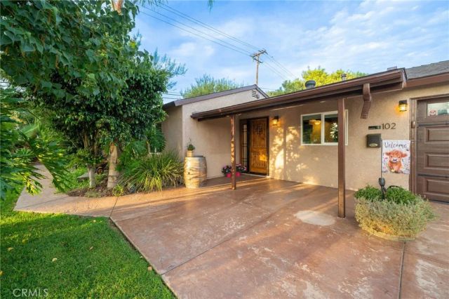 102 S Burnaby Drive, Glendora, CA 91741
