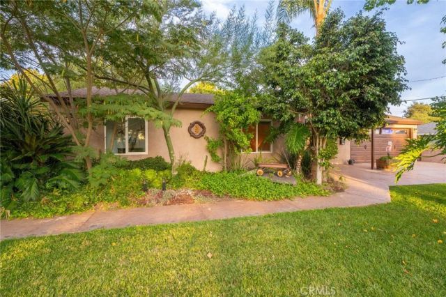 102 S Burnaby Drive, Glendora, CA 91741