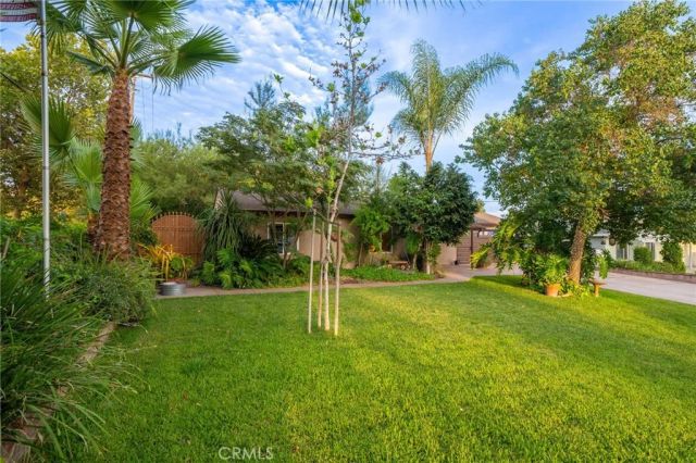 102 S Burnaby Drive, Glendora, CA 91741