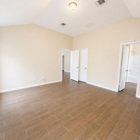 17523 Port O Call Street, Crosby, TX 77532