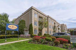 54 School Street 126, Westbury, NY 11590