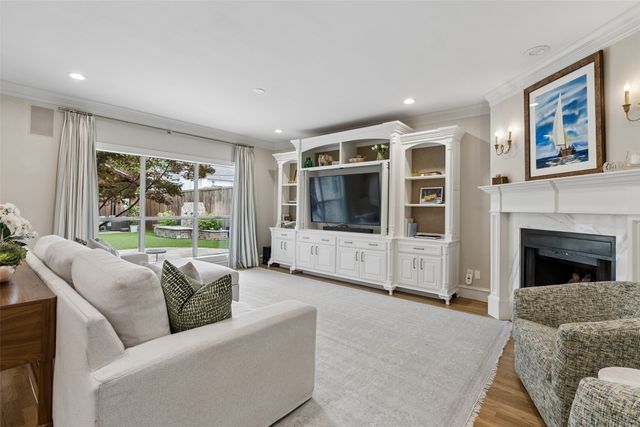 6151 Palo Pinto Avenue, Dallas, TX 75214