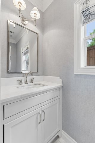 6151 Palo Pinto Avenue, Dallas, TX 75214