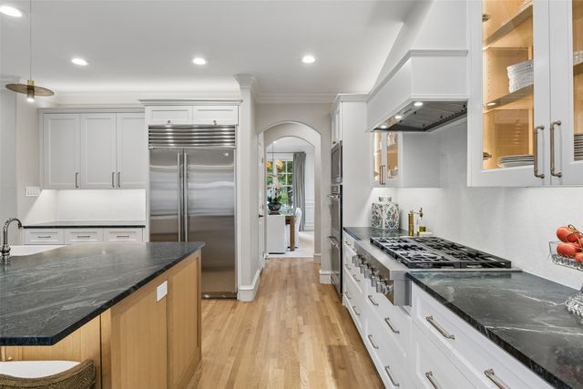 6151 Palo Pinto Avenue, Dallas, TX 75214