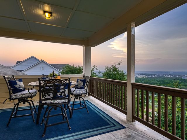 240 Townes CT, Dripping Springs, TX 78620