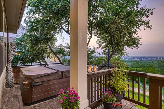240 Townes CT, Dripping Springs, TX 78620