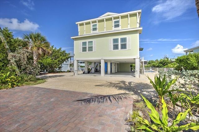 227 Sombrero Beach Rd # 1, Marathon, FL 33050
