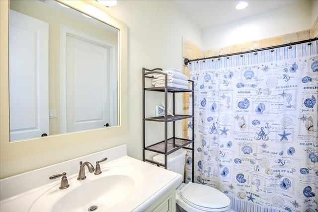 227 Sombrero Beach Rd # 1, Marathon, FL 33050