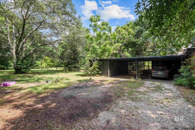 19801 County Road 9, Silverhill, AL 36576