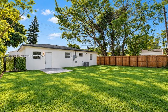 510 N 24th Ave, Hollywood, FL 33020