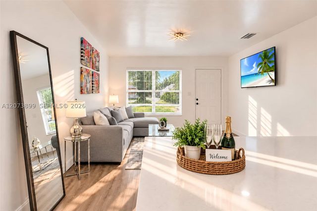 510 N 24th Ave, Hollywood, FL 33020