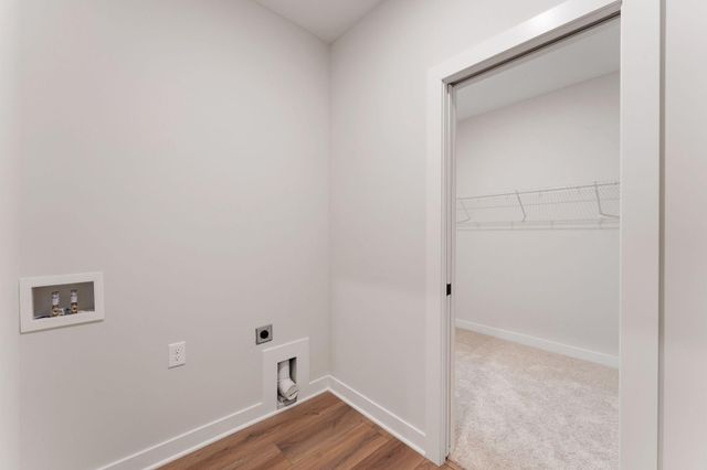 1296 Bispen Street, Hudson, WI 54016