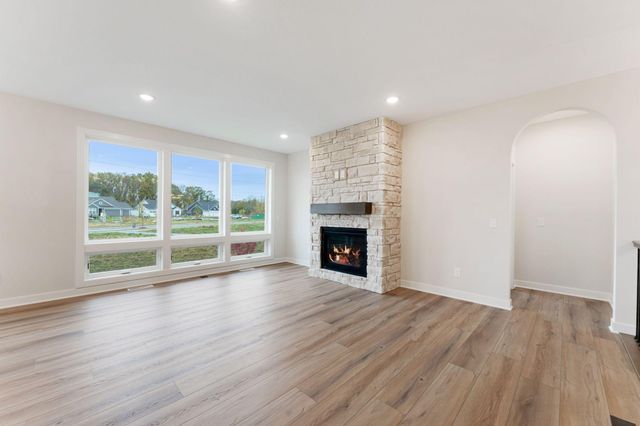 1296 Bispen Street, Hudson, WI 54016