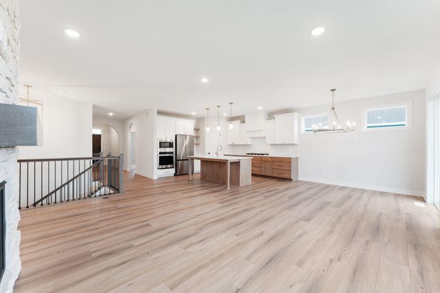 1296 Bispen Street, Hudson, WI 54016