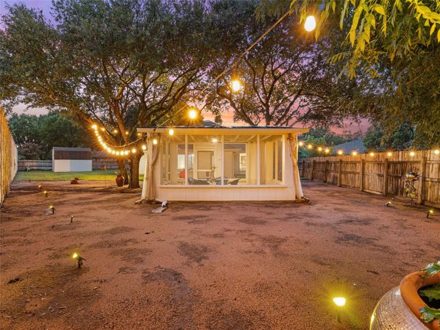 1832 Sunnybrook DR, New Braunfels, TX 78130