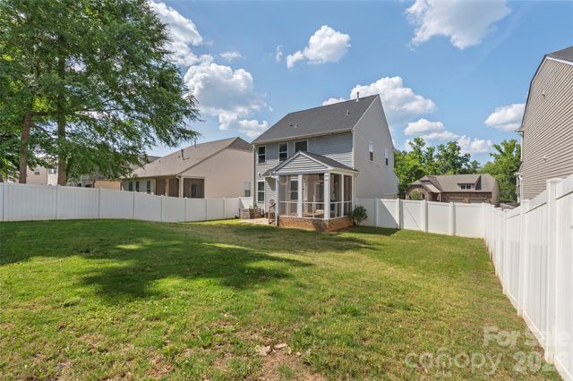 540 Rough Hewn Lane, Rock Hill, SC 29730