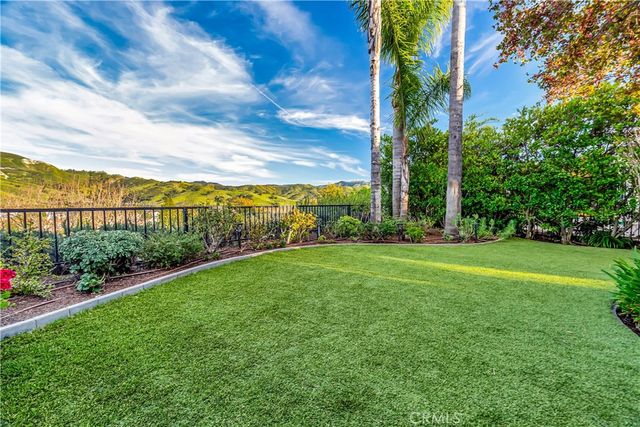 3980 Leighton Point Rd., Calabasas, CA 91301