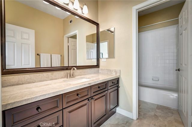 3980 Leighton Point Rd., Calabasas, CA 91301