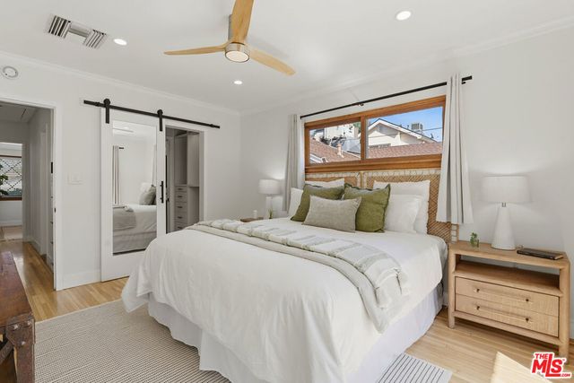 22140 Ybarra Road, Woodland Hills, CA 91364