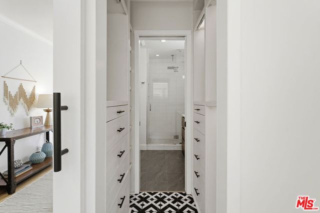 22140 Ybarra Road, Woodland Hills, CA 91364