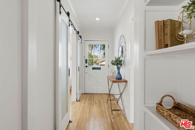 22140 Ybarra Road, Woodland Hills, CA 91364