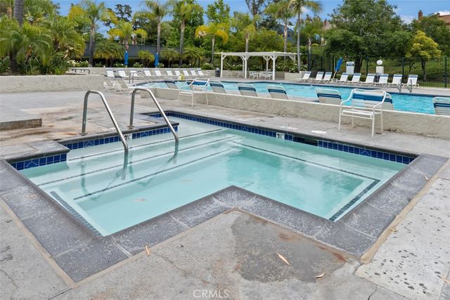 21081 Paseo Verdura, Lake Forest, CA 92630