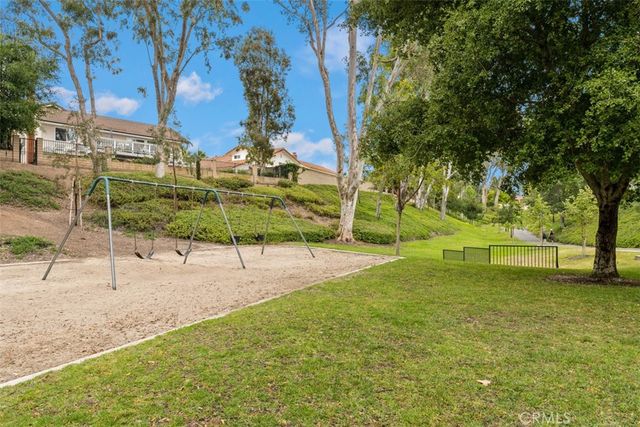 21081 Paseo Verdura, Lake Forest, CA 92630